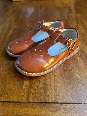 Felix & Flora Toddler Little Girl Brown Mary Janes Dress Shoes / Size 11